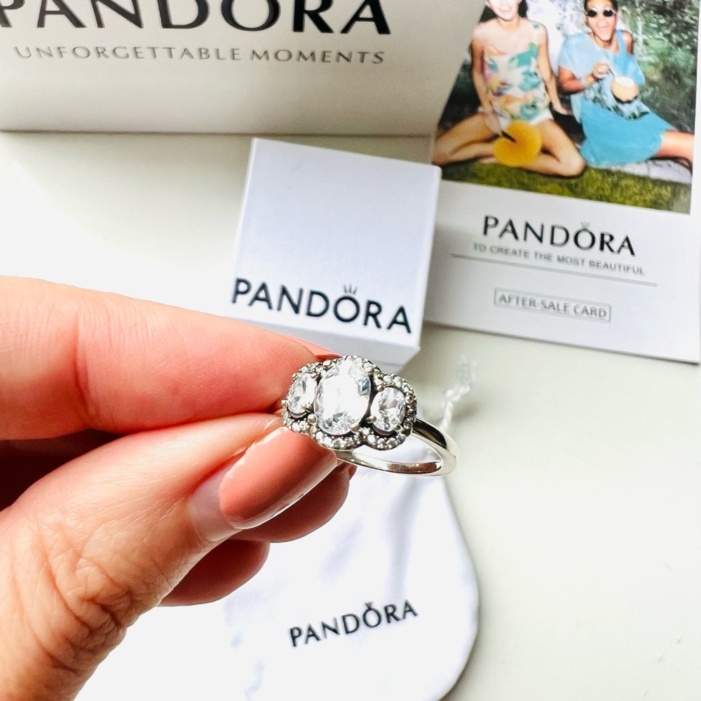 NWT Pandora Three Stone Vintage Ring - Picture 12 of 13